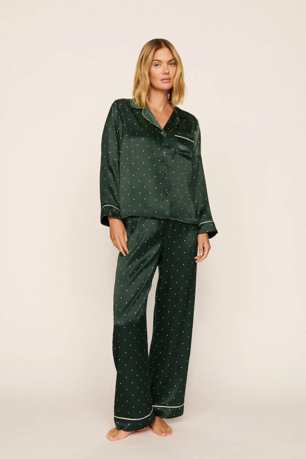 Model is wearing Inez Washable Silk Printed Long PJ Set in Dot Pine/Ivory