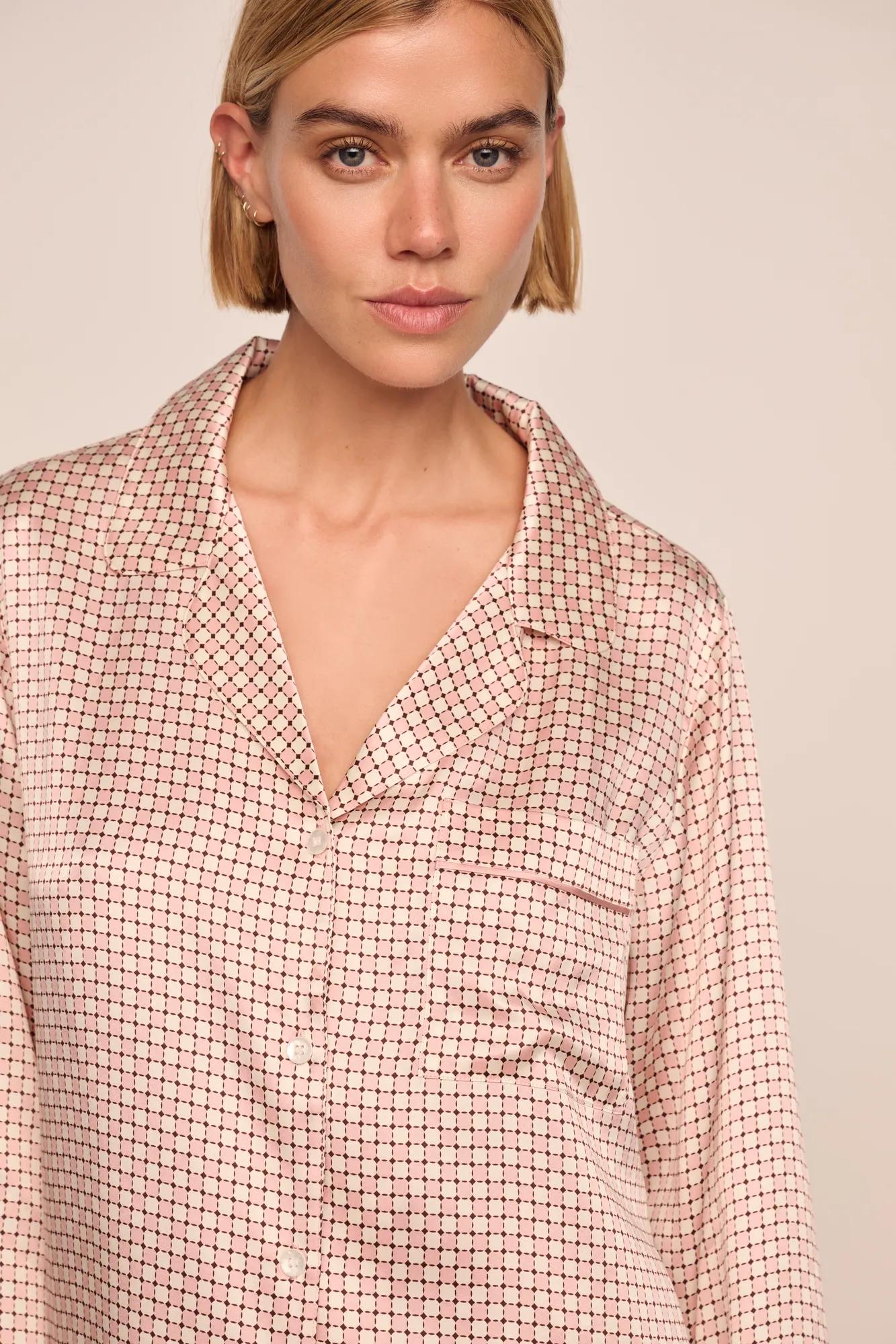 Model is wearing Inez Washable Silk Printed Long PJ Set  in Geosphere Silver Pink/Silverpi