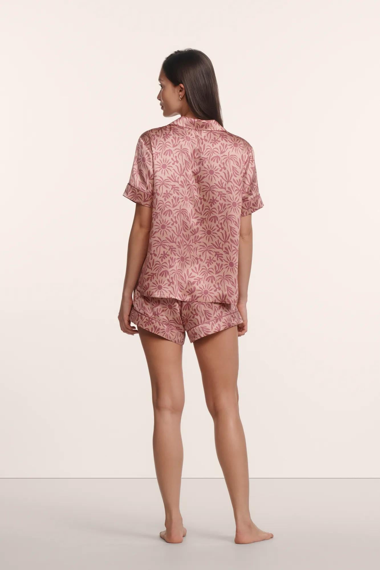 Model is wearing Inez Washable Silk Printed Short PJ Set in Brushstroke Misty Rose/Misty Rose