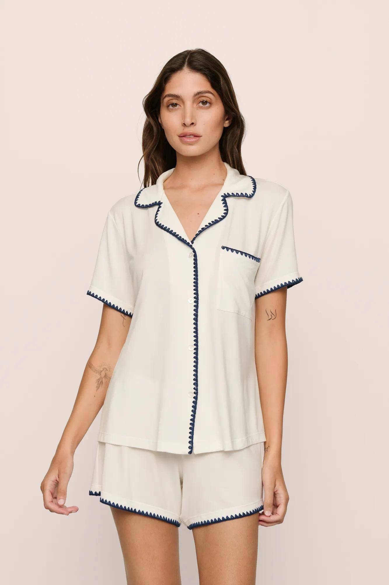 Model is wearing Frida TENCEL™ Modal Relaxed Short PJ Set in Ivory/Navy