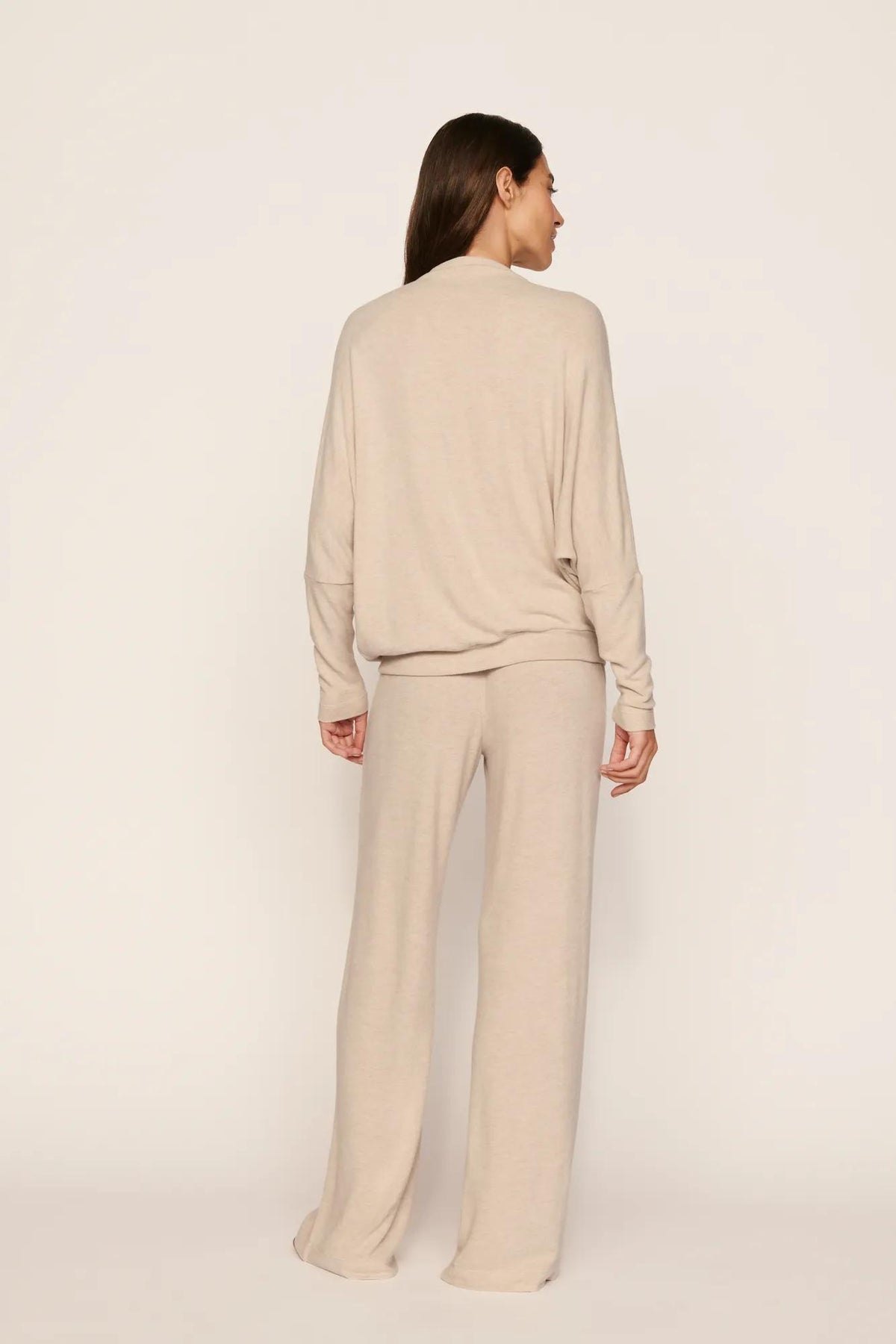 Model is wearing Cozy Time Mock Neck Pullover in Heather French Oak